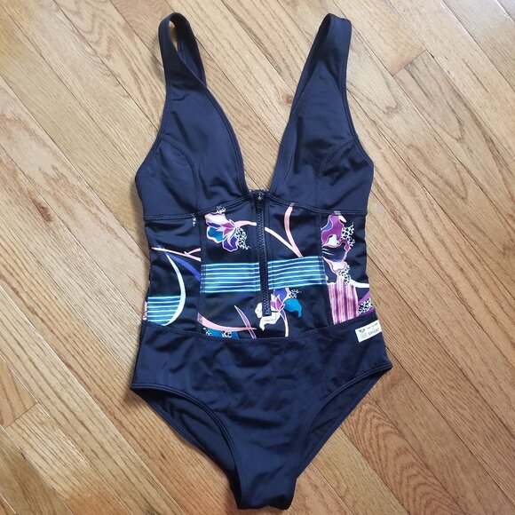 ROXY one-piece swimsuit XS/6
